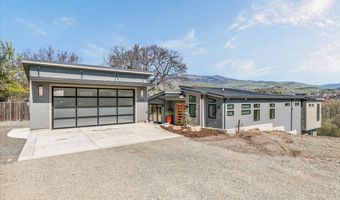 852 Oak St, Ashland, OR 97520