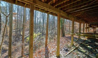 8415 SPICEWOOD Ct, Annandale, VA 22003