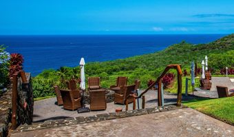 81-566 KAIUE St, Kealakekua, HI 96750