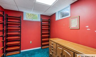 608 Raritan Ave, Atlantic Highlands, NJ 07716