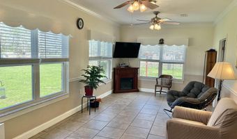 2259 E Laurel St, Atmore, AL 36502
