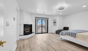 2149 Avalon Dr, Laughlin, NV 89029