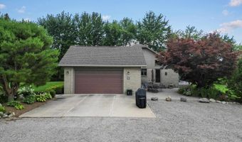 22455 Irwin, Armada, MI 48005