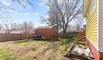 66 Earl Ave, East Providence, RI 02915