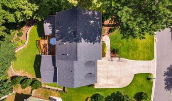 216 Wendhurst Ct, Apex, NC 27502
