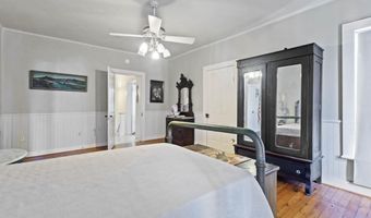 309 S Main St, Atmore, AL 36502