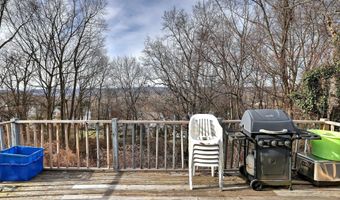 42 Highland Ave, Ansonia, CT 06401