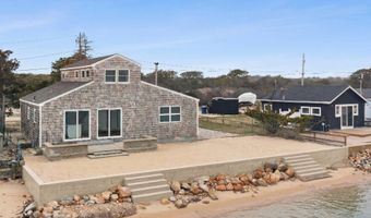 154 Shore Dr E, Amagansett, NY 11930