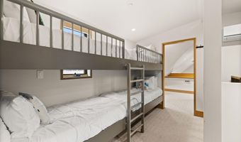 122 W Main St, Aspen, CO 81611