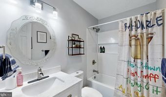 211 TAMMIE Dr, Dover, DE 19904