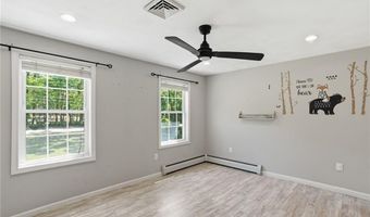 71 Rolling Hill Dr, Exeter, RI 02822