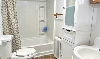 107 Coolidge Ave, Bennington, VT 05201