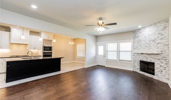 1930 Lordsburg Ct, Bentonville, AR 72713