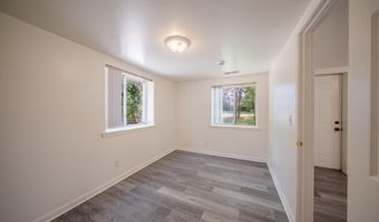 2472 Hawks Ave 1, Ann Arbor, MI 48108