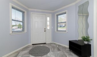 22 Harbor Hill Dr 22, Bourne, MA 02532