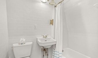 49 Hollow Tree Ridge Rd, Darien, CT 06820