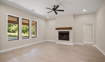 3021 Navajo, Benton, AR 72019