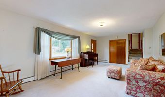 8 Fahi Pond Rd, Anson, ME 04958