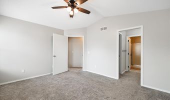 5240 E Ashton Ct, Bel Aire, KS 67220