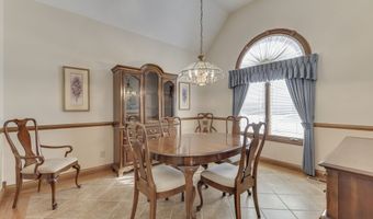 8896 Classic View Dr, Indianapolis, IN 46217