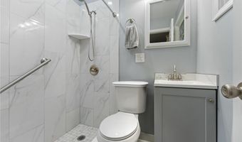 3350 Black Oak Ln, Austintown, OH 44511