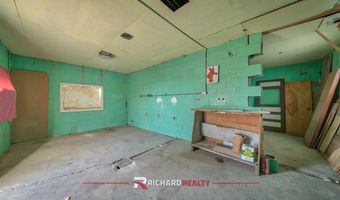 802 S 4th St, Basin, WY 82410