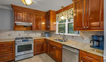 857 Prospect St, Shreveport, LA 71104