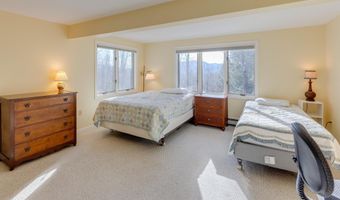 241 Windmill Rd, Campton, NH 03223