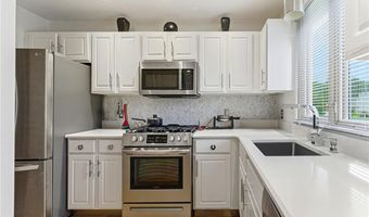 152 Fairway Dr, Coventry, RI 02816