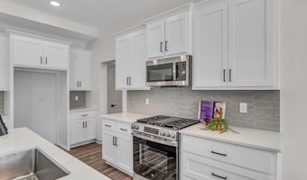 314 Rockers Dr, Baldwin City, KS 66006