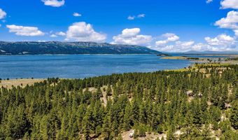 1497 Pine Ridge Dr, Cascade, ID 83611