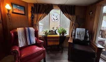 7 Howard Siding Ln, Abbot, ME 04406