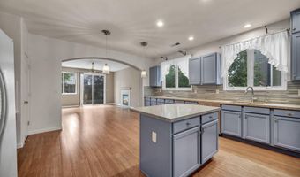 1221 Shadow Ln, Fernley, NV 89408