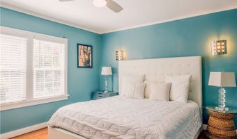 7122 De Longpre /7124, Los Angeles, CA 90046