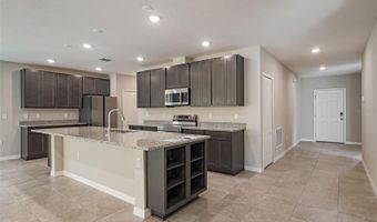 12899 FLORIDA Ave, Astatula, FL 34705