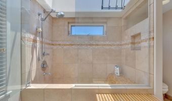 406 N Acacia Ave, Solana Beach, CA 92075