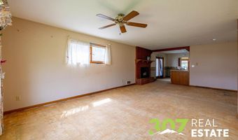 708 Southfork Rd, Cody, WY 82414