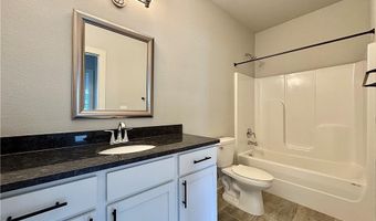 708 NE Heights Ln, Bentonville, AR 72712