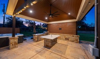 1009 Bluebonnet Ln, Adkins, TX 78101