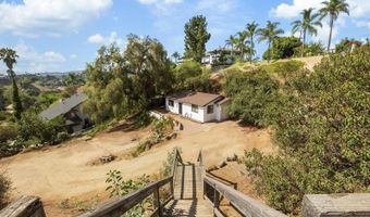 9484-86 La Cuesta Dr, La Mesa, CA 91941