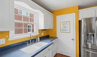 15617 Anne Ave, Allen Park, MI 48101
