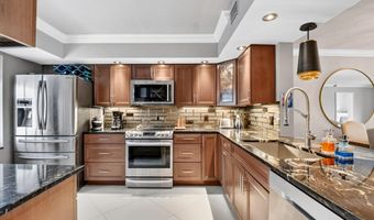 300 John F Kennedy Dr Ph8, Atlantis, FL 33462