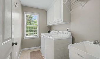 31 Rocky Brook Ct, Acworth, GA 30101