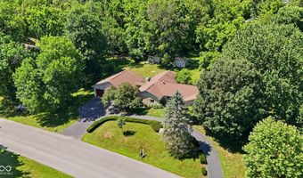 6926 Woodridge Dr, Avon, IN 46123