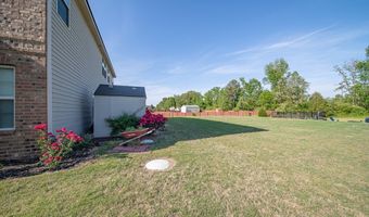 10 REGISTRY Way, Fort Mitchell, AL 36856