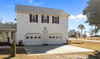 664 Seashore Dr, Atlantic, NC 28511