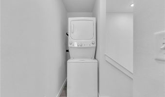 960 Illinois Ave, Bentonville, AR 72713