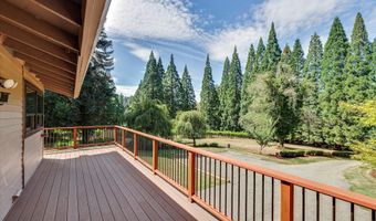 17699 S HOLLY Ln, Oregon City, OR 97045