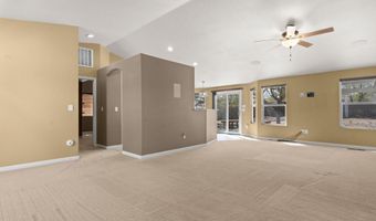 111 Shadow Mountain Dr, Fernley, NV 89408