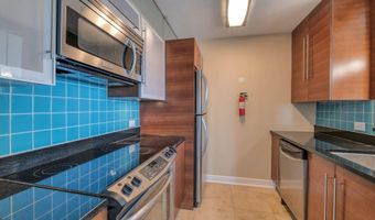 526 PACIFIC Ave, Atlantic City, NJ 08401